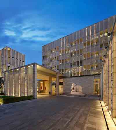 the lodhi hotel escorts services in delhi